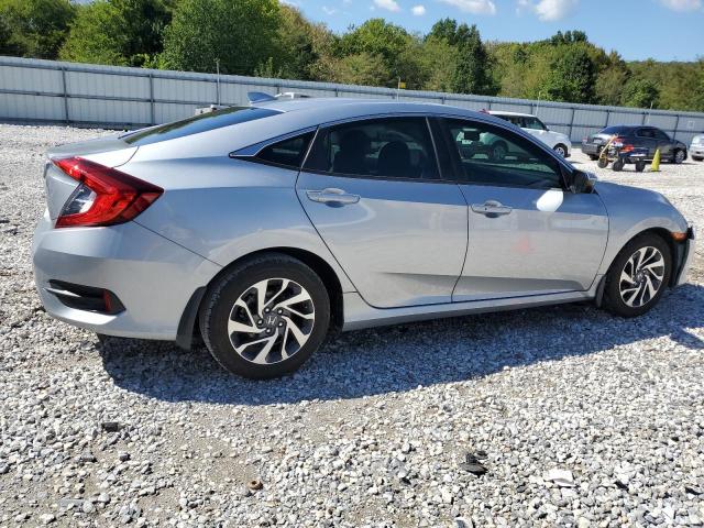 19XFC2F71JE041537 - 2018 HONDA CIVIC EX SILVER photo 3