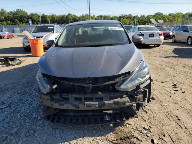 3N1AB7AP1JY216615 - 2018 NISSAN SENTRA S 灰色 照片 5