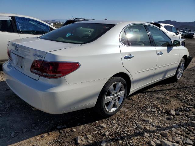 JTHBA30G255076560 - 2005 LEXUS ES 330 WHITE photo 3