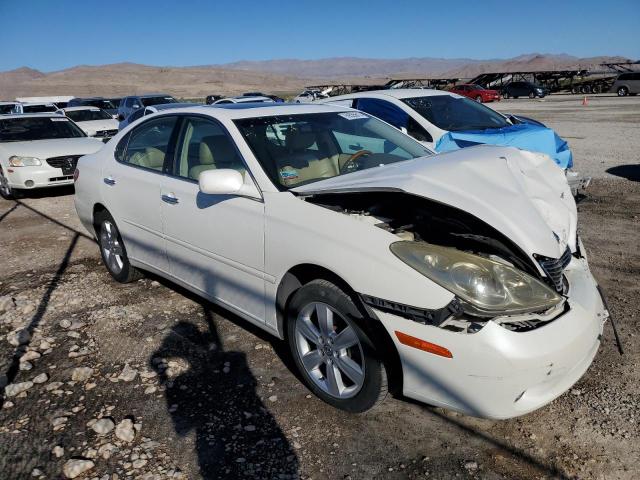 JTHBA30G255076560 - 2005 LEXUS ES 330 WHITE photo 4