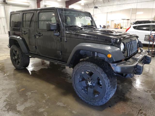 1C4HJWEG9DL590700 - 2013 JEEP WRANGLER U SAHARA Qara foto 4