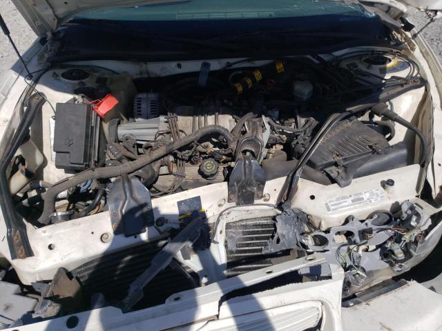 2G4WF551721164677 - 2002 BUICK REGAL GS WHITE photo 11