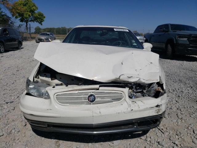 2G4WF551721164677 - 2002 BUICK REGAL GS WHITE photo 5