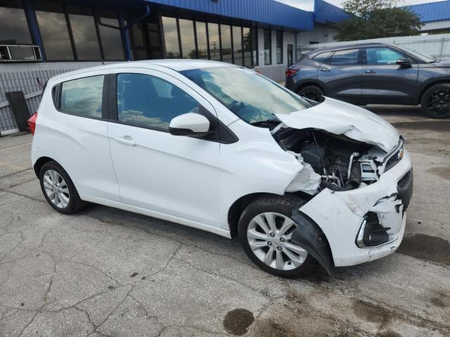 KL8CD6SAXJC419914 - 2018 CHEVROLET SPARK 1LT 白色 照片 4