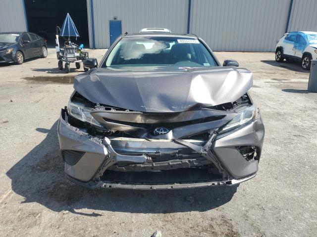 4T1B11HK3KU726878 - 2019 TOYOTA CAMRY L GRAY photo 5