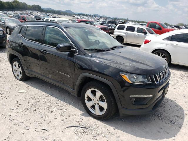 3C4NJCBB7KT651974 - 2019 JEEP COMPASS LATITUDE BLACK photo 4