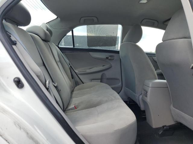 5YFBU4EE7CP011418 - 2012 TOYOTA COROLLA BASE Սպիտակ լուսանկար 10