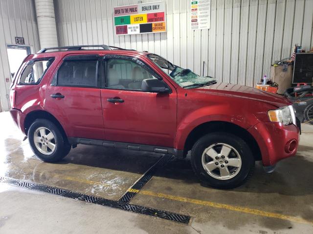 1FMCU9DGXCKC50928 - 2012 FORD ESCAPE XLT BURGUNDY photo 4