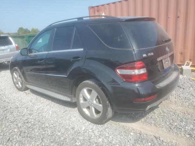 4JGBB8GB2AA576138 - 2010 MERCEDES-BENZ ML 350 4MATIC BLACK photo 2