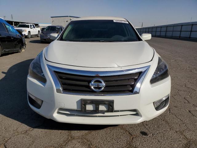 1N4AL3AP8FC430591 - 2015 NISSAN ALTIMA 2.5 WHITE photo 5