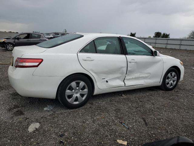 4T1BF3EK7BU712242 - 2011 TOYOTA CAMRY BASE Белый фото 3