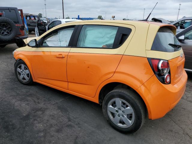 1G1JA6SH6D4135756 - 2013 CHEVROLET SONIC LS İki rəngli foto 2