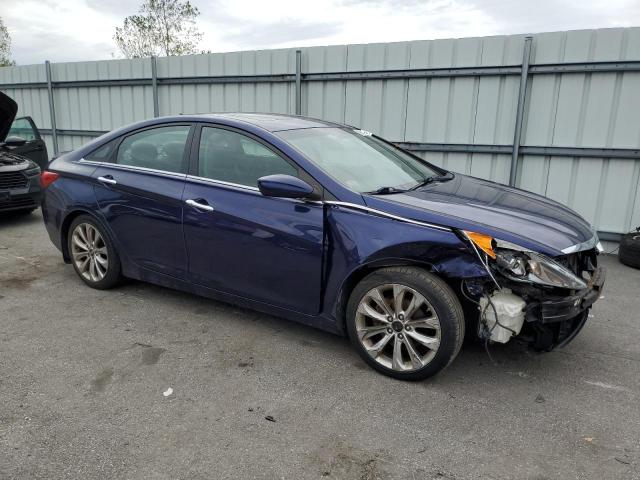 5NPEC4ABXDH571749 - 2013 HYUNDAI SONATA SE ლურჯი ფოტო 4