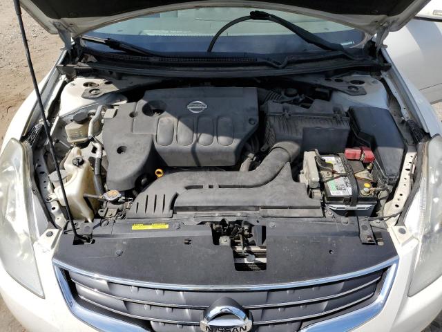 1N4AL2APXBN472124 - 2011 NISSAN ALTIMA BASE WHITE photo 11