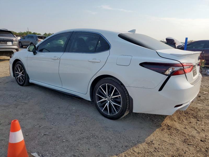 4T1G11AK9PU816396 - 2023 TOYOTA CAMRY SE NIGHT SHADE WHITE photo 2