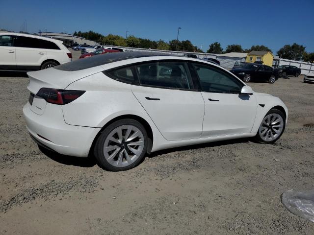 5YJ3E1EB2PF392697 - 2023 TESLA MODEL 3 თეთრი ფოტო 3