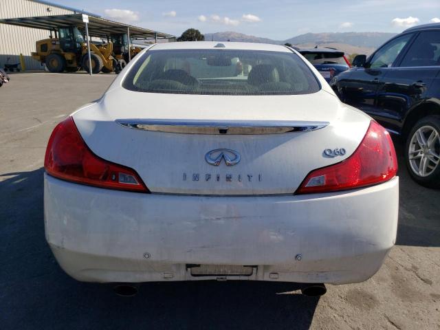 JN1CV6EK6FM870917 - 2015 INFINITI Q60 JOURNEY WHITE photo 6