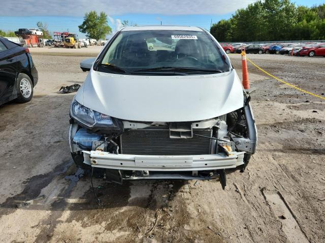 3HGGK5H83FM755926 - 2015 HONDA FIT EX WHITE photo 5