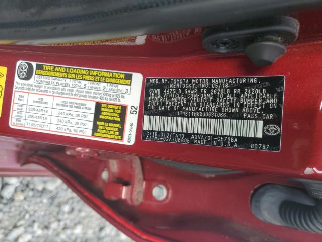 4T1B11HKXJU634066 - 2018 TOYOTA CAMRY L RED photo 13