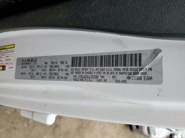 1C4BJWEG8JL832300 - 2018 JEEP WRANGLER U SAHARA WHITE photo 12