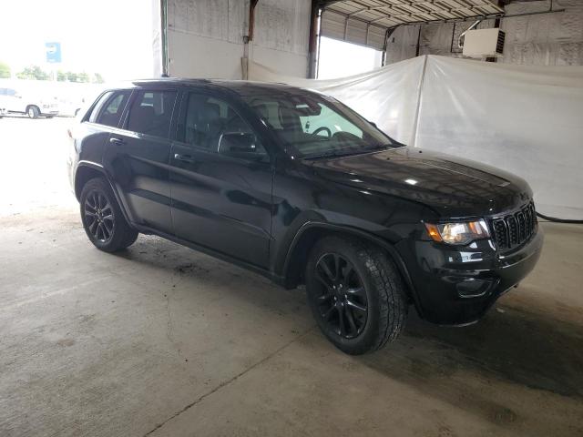 1C4RJFAG2JC244364 - 2018 JEEP GRAND CHER LAREDO BLACK photo 4