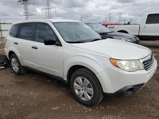 JF2SH61689H790686 - 2009 SUBARU FORESTER 2.5X WHITE photo 4