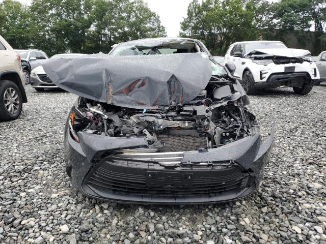 JTDB4MEE6R3023478 - 2024 TOYOTA COROLLA LE Grau Foto 5