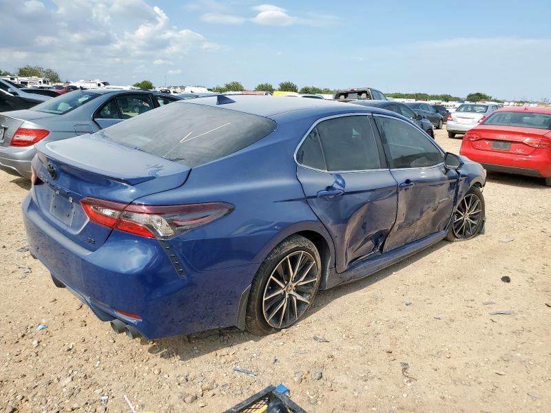 4T1G11AK6RU221007 - 2024 TOYOTA CAMRY SE NIGHT SHADE BLUE photo 3