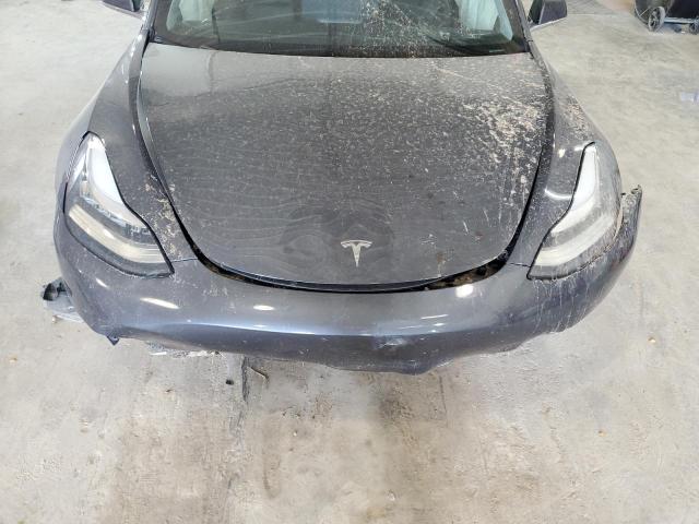 5YJ3E1EB2JF119234 - 2018 TESLA MODEL 3 CHARCOAL photo 11