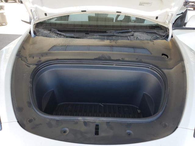 7SAYGDEF6PF813652 - 2023 TESLA MODEL Y 白色 照片 11