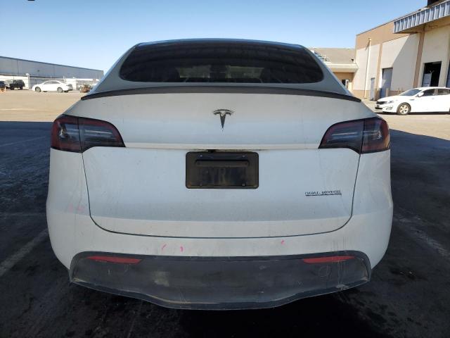 7SAYGDEF6PF813652 - 2023 TESLA MODEL Y 白色 照片 6