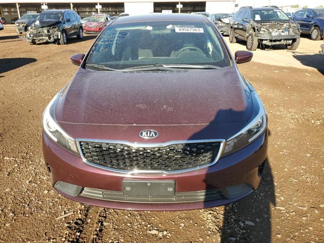 3KPFL4A76HE012077 - 2017 KIA FORTE LX MAROON photo 5