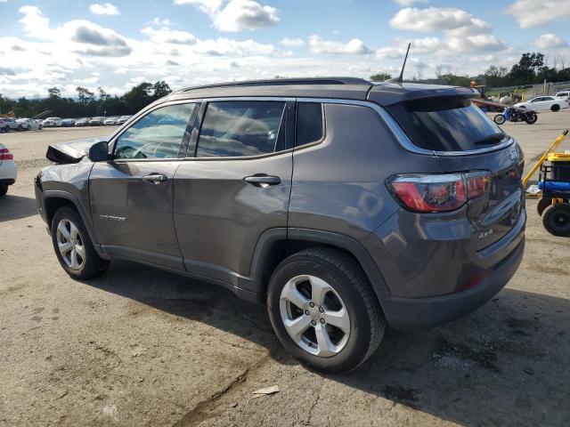 3C4NJDBB5KT674790 - 2019 JEEP COMPASS LATITUDE Boz foto 2