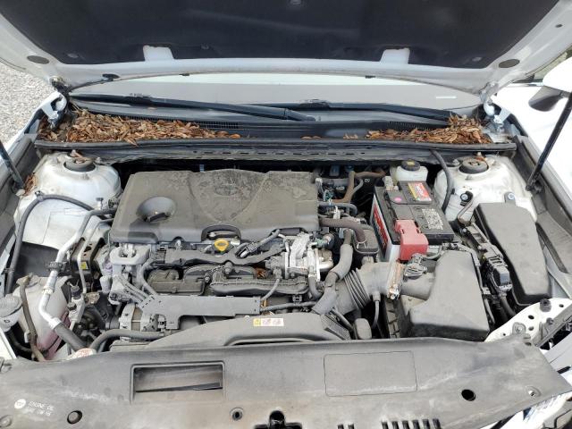 JTNB11HK0J3004093 - 2018 TOYOTA CAMRY L WHITE photo 11