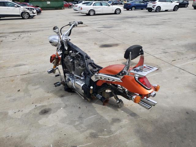 1HFSC55096A209168 - 2006 HONDA VTX1300 C ORANGE photo 2