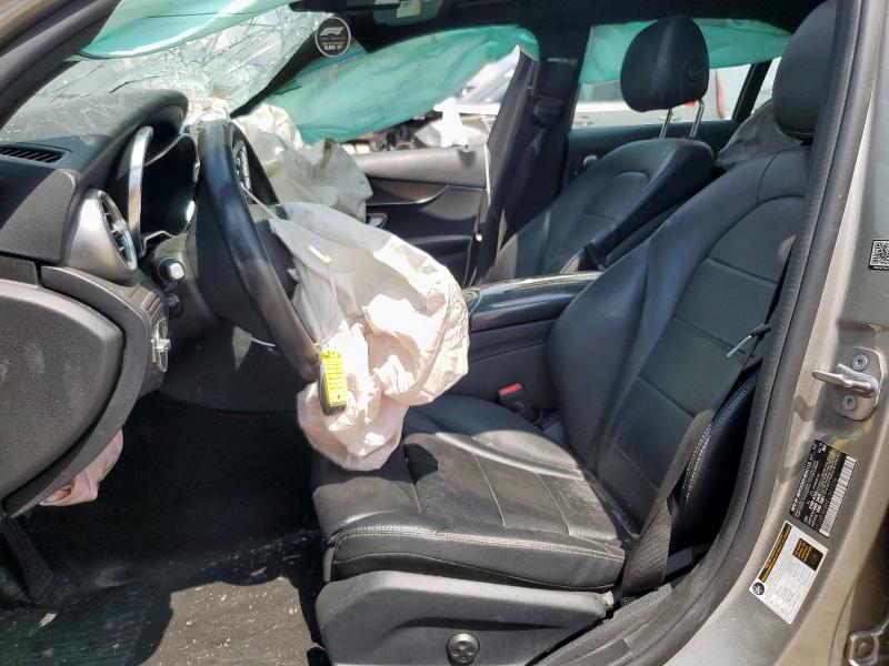 55SWF8EB8KU301278 - 2019 MERCEDES-BENZ C 300 4MATIC TAN photo 7