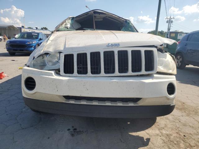 1J4GS48K65C634208 - 2005 JEEP GRAND CHER LAREDO WHITE photo 5