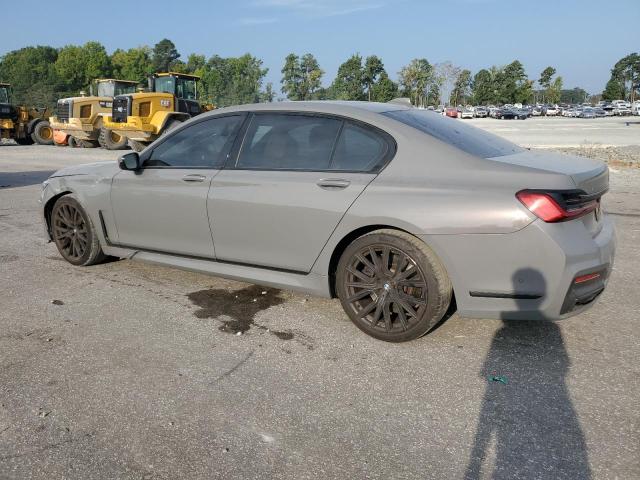 WBA7T4C02LGF97205 - 2020 BMW 740 XI CHARCOAL photo 2