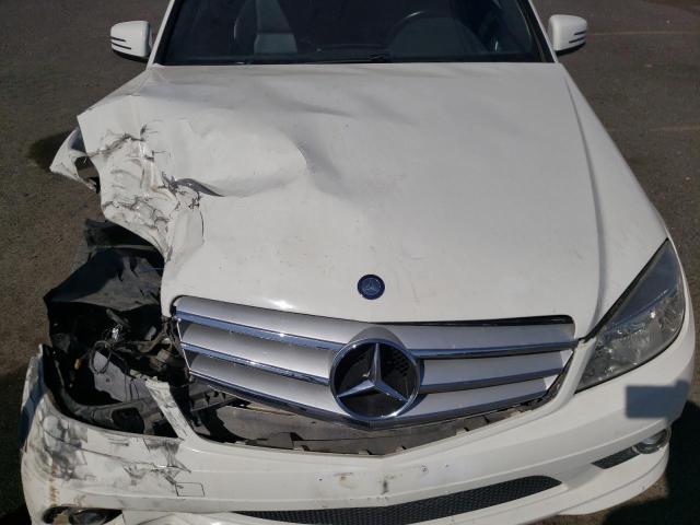 WDDGF5EB5AF450199 - 2010 MERCEDES-BENZ C 300 WHITE photo 11