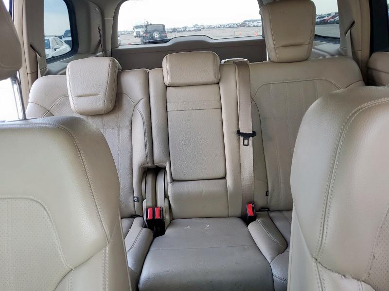 4JGDF6EE2FA578803 - 2015 MERCEDES-BENZ GL 450 4MATIC WHITE photo 10