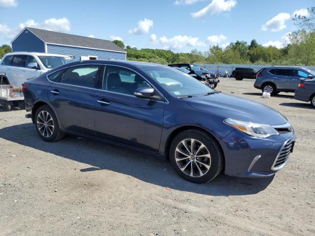 4T1BK1EB5JU275467 - 2018 TOYOTA AVALON XLE Niebieski zdjęcie 4