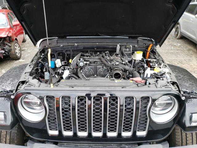 1C4JJXP63NW275693 - 2022 JEEP WRANGLER U SAHARA 4XE BLACK photo 11