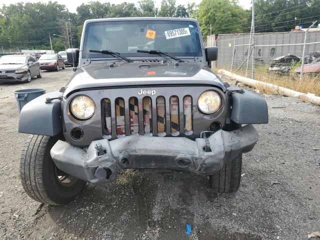 1C4BJWDG9GL330132 - 2016 JEEP WRANGLER UNLIMITED SPORT Boz foto 5