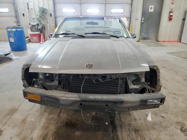 1FABP12D0BF132420 - 1981 FORD MUSTANG GHIA SILVER photo 5