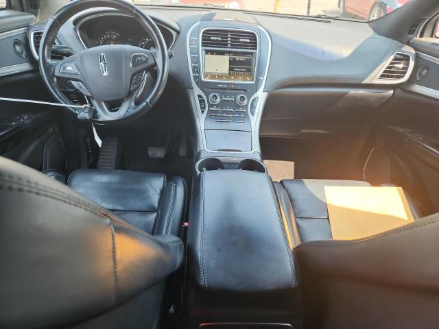 2LMPJ8LP3HBL35363 - 2017 LINCOLN MKX RESERVE Siyah fotoğraf 8