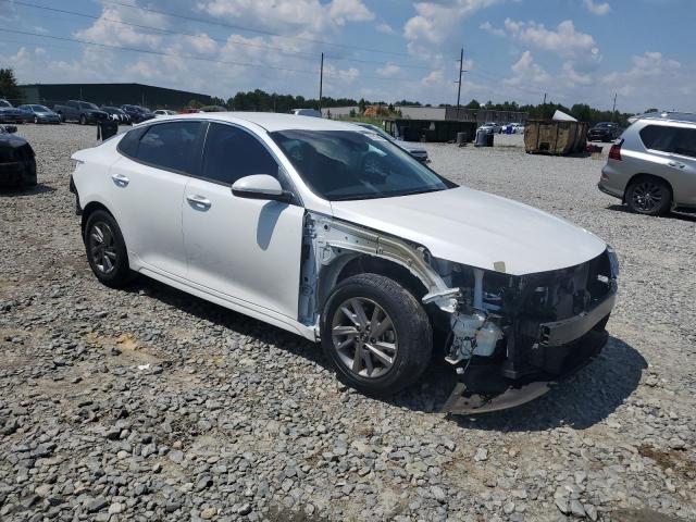 5XXGT4L35KG365150 - 2019 KIA OPTIMA LX Weiß Foto 4