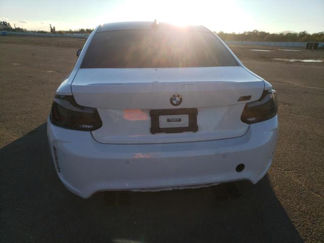 WBS2U7C08L7D68385 - 2020 BMW M2 COMPETITION WHITE photo 6