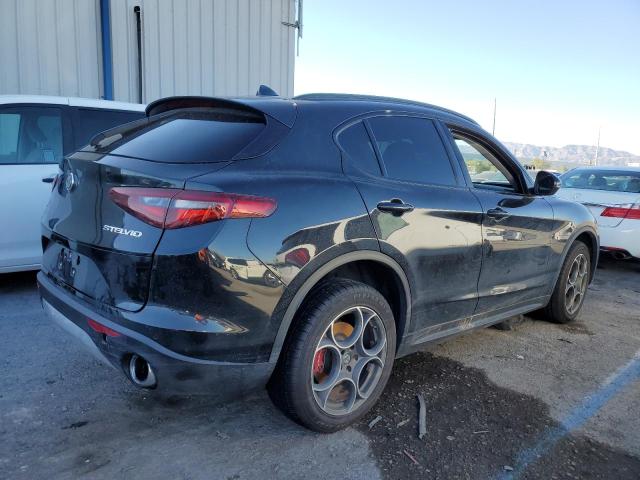 ZASFAKPN0J7B83971 - 2018 ALFA ROMEO STELVIO SPORT Schwarz Foto 3