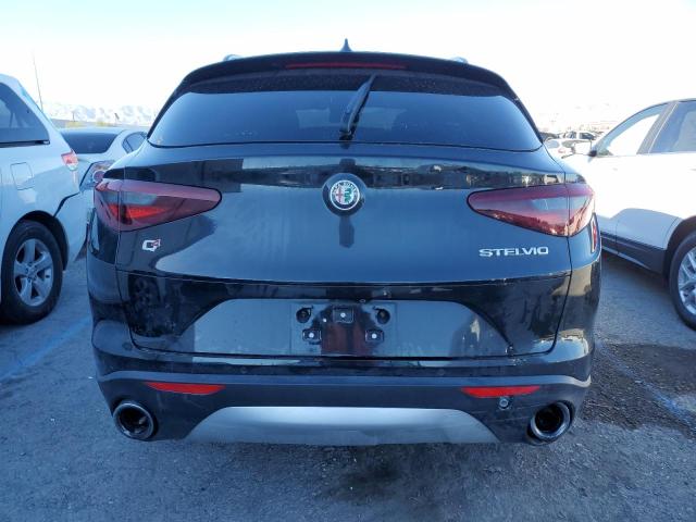 ZASFAKPN0J7B83971 - 2018 ALFA ROMEO STELVIO SPORT Schwarz Foto 6