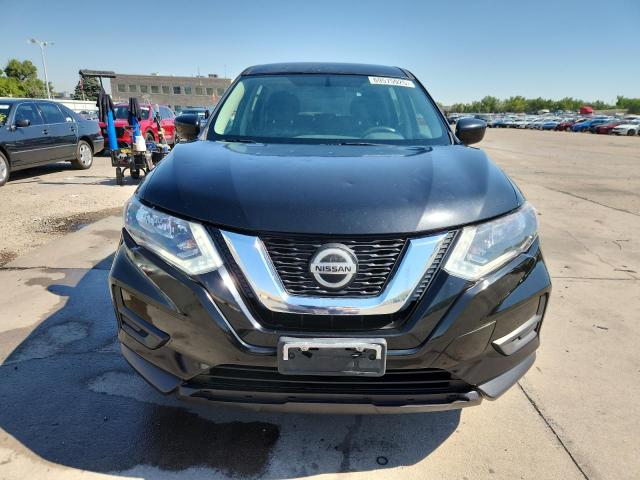 KNMAT2MV9JP568480 - 2018 NISSAN ROGUE S BLACK photo 5